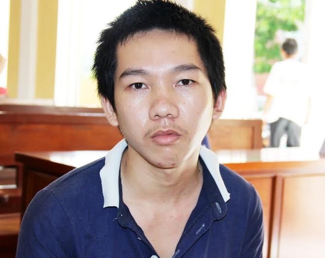 Bị c&aacute;o Nguyễn Thanh Tuấn tại phi&ecirc;n t&ograve;a.