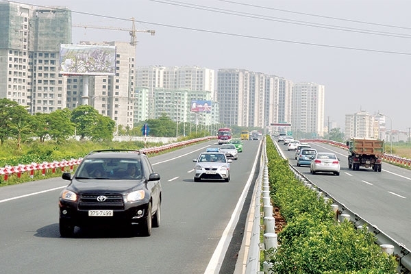 Mục ti&ecirc;u của Bộ GTVT đến hết năm 2020 ho&agrave;n th&agrave;nh đầu tư th&ocirc;ng tuyến đường bộ cao tốc Bắc - Nam ph&iacute;a Đ&ocirc;ng đoạn H&agrave; Nội - TP HCM (Trong ảnh: Cao tốc Ph&aacute;p V&acirc;n - Cầu Giẽ) - Ảnh: Tạ T&ocirc;n.