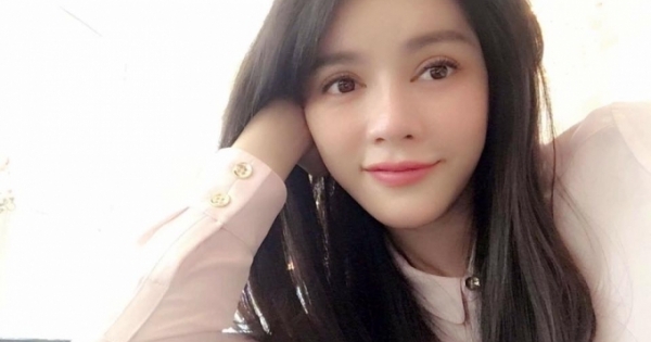 Ngỡ ngàng với vẻ đẹp giản dị, gần gũi của Lý Nhã Kỳ ngoài đời thường