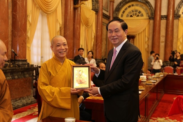Chủ tịch nước Trần Đại Quang đ&oacute;n tiếp c&aacute;c chức sắc t&ocirc;n gi&aacute;o