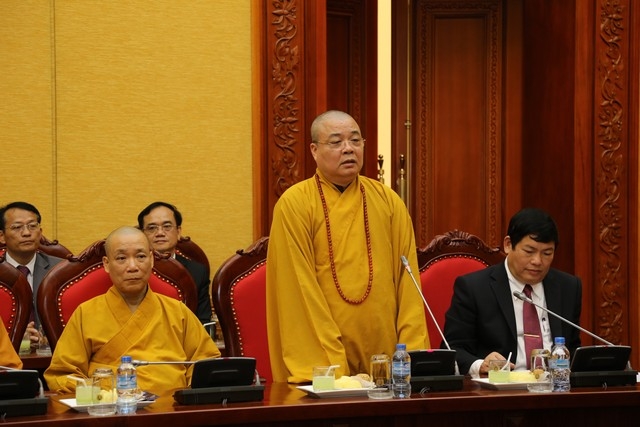 &nbsp;Đại diện TƯ GH Phật gi&aacute;o Việt Nam ph&aacute;t biểu.