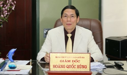 &Ocirc;ng Ho&agrave;ng Quốc H&ugrave;ng