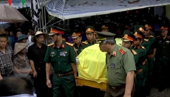 Tiễn đưa Bí thư, Chủ tịch HĐND Yên Bái về nơi an nghỉ cuối cùng