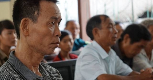 Vụ náo loạn chốn pháp đình: Có cần thiết phải bắt tạm giam?