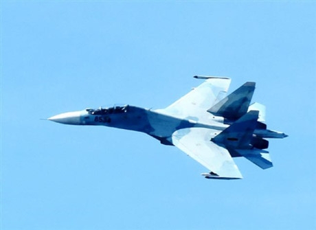 Nghe chuyện một chuyến bay ra Trường Sa của Su-30