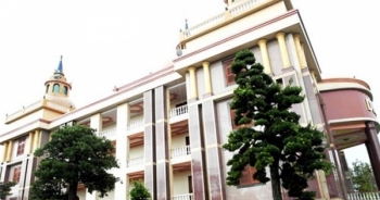 Cận cảnh dinh thự lớn nhất Nam Bộ của đại gia Trầm Bê