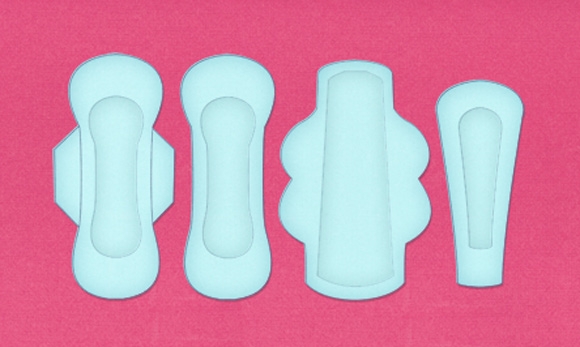 Chọn thương hiệu hoặc nh&agrave; m&aacute;y sản xuất băng vệ sinh c&oacute; uy t&iacute;n, đảm bảo vệ sinh trong quy tr&igrave;nh sản xuất..&nbsp;Ảnh minh họa.