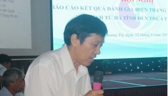 GS Mai Trọng Nhuận - Đại học Quốc gia H&agrave; Nội tr&igrave;nh b&agrave;y b&aacute;o c&aacute;o kết quả đ&aacute;nh gi&aacute; hiện trạng m&ocirc;i trường biển tại 4 tỉnh từ H&agrave; Tĩnh - Thừa Thi&ecirc;n - Huế.