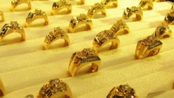 Giá vàng ngày 25/8: Hướng đi nào cho vàng