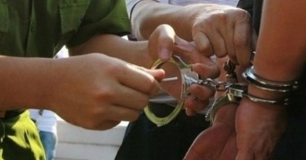 Việc bắt giữ khẩn cấp được tiến hành như thế nào?