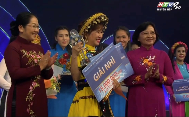 Nh&agrave; b&aacute;o Nguyễn Thị Thanh Thu&yacute; đạt Giải nh&igrave; v&agrave; giải