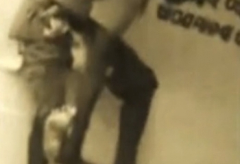 Nhân viên bệnh viện đạp gãy xác cụ bà 76 tuổi để tiện vận chuyển