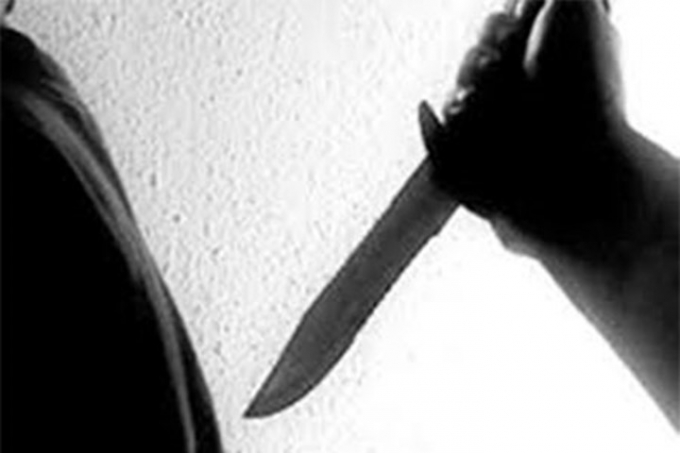 Ngư phủ đ&acirc;m chết đồng nghiệp chỉ v&igrave; bao thuốc l&aacute; rởm. Ảnh minh họa