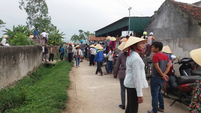 Nhiều người d&acirc;n x&atilde; Sơn Th&agrave;nh vẫn chưa hết b&agrave;ng ho&agrave;ng sau vụ &aacute;n mạng vừa diễn ra. Họ vẫn kh&ocirc;ng hiểu v&igrave; l&yacute; do g&igrave; m&agrave; Thủy lại ra tay với ch&iacute;nh người chị d&acirc;u của m&igrave;nh.