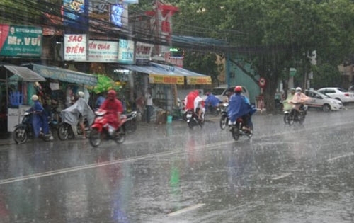 Hà Nội có mưa rào và giông dịp nghỉ lễ Quốc Khánh 2/9