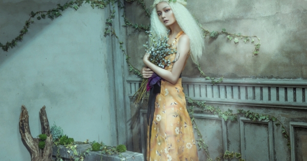 Vừa bị loại, Hoàng Oanh tung bộ hình “chất” khẳng định đẳng cấp “chị đại” Next Top Model