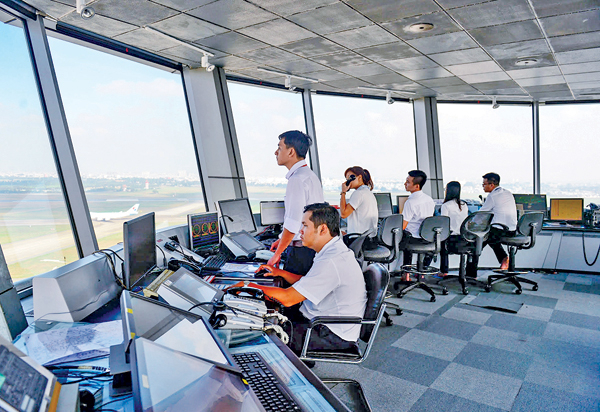 Để h&oacute;a giải t&igrave;nh trạng tắc nghẽn T&acirc;n Sơn Nhất cần đ&aacute;nh gi&aacute; ch&iacute;nh x&aacute;c mức độ tắc nghẽn tr&ecirc;n kh&ocirc;ng, dưới đất, c&aacute;c yếu tố chủ quan, kh&aacute;ch quan