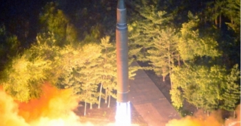 Triều Tiên thử ICBM thành công, Iran hưởng lợi lớn