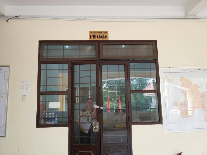 Ph&ograve;ng tiếp c&ocirc;ng d&acirc;n Chi nh&aacute;nh văn ph&ograve;ng đăng k&yacute; đất đai quận Thủ Đức.