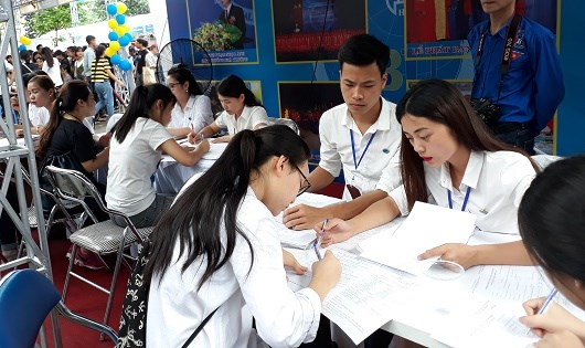 Th&iacute; sinh 29-30 điểm vẫn trượt ng&agrave;nh y&ecirc;u th&iacute;ch l&agrave; v&ocirc; l&yacute;? (Ảnh minh họa )