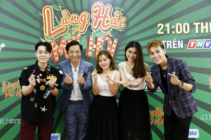 Việt Hương, Đại Nghĩa trở lại với L&agrave;ng h&agrave;i mở hội m&ugrave;a 2