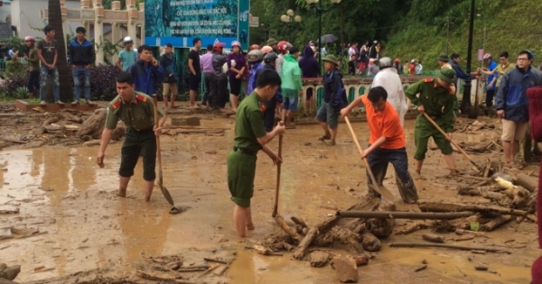 Yên Bái: Ít nhất 4 người bị lũ ống cuốn trôi ở Mù Cang Chải