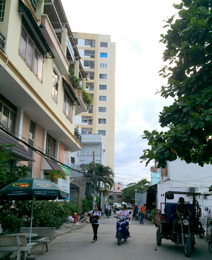 Chung cư 24AB- nơi người d&acirc;n bị C&ocirc;ng ty Mido ch&egrave;n &eacute;p