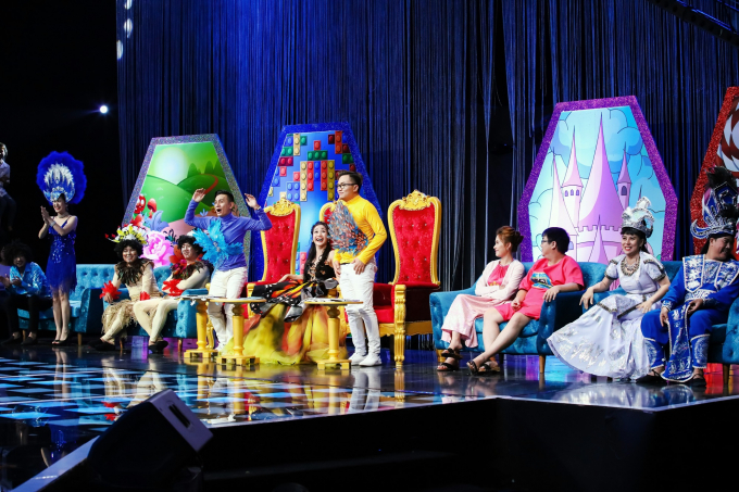 Bộ tứ nh&iacute; đa t&agrave;i &ldquo;g&acirc;y b&atilde;o&rdquo; đ&ecirc;m chung kết Tiếu L&acirc;m Tứ Trụ Nh&iacute;