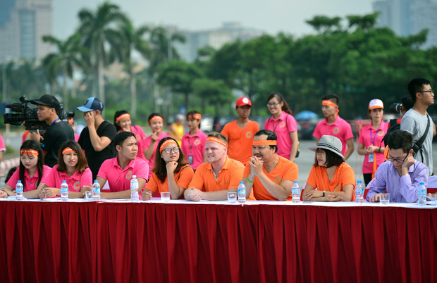 Tham dự buổi lễ c&oacute; l&atilde;nh đạo Hội tr&iacute; thức khoa học v&agrave; c&ocirc;ng nghệ trẻ Việt Nam, c&aacute;c đơn vị li&ecirc;n quan v&agrave; đặc biệt trong th&agrave;nh phần kh&aacute;ch mời c&ograve;n c&oacute;