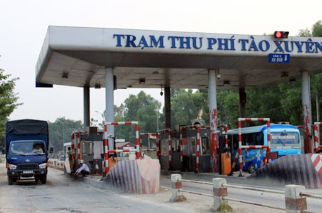 Dừng trạm thu ph&iacute; T&agrave;o Xuy&ecirc;n đặt tại Dốc X&acirc;y, thị x&atilde; Bỉm Sơn, Thanh H&oacute;a từ ng&agrave;y 10/8/2017. (Ảnh: b&aacute;o giao th&ocirc;ng)
