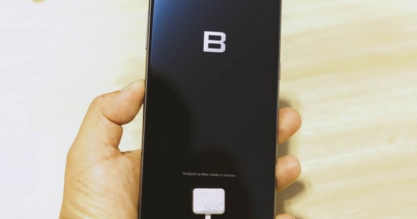 Những câu hỏi được đặt ra sau sự kiện trình làng BPhone 2017