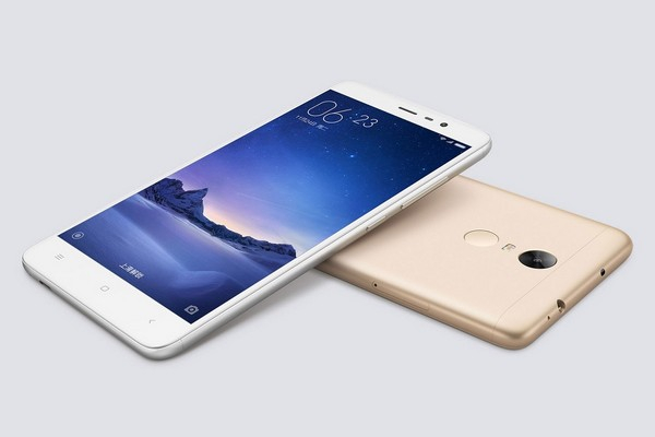 Xiaomi Redmi Note 4 l&agrave; một trong c&aacute;c mẫu smartphone c&oacute; cấu h&igrave;nh tương đương BPhone 2017 nhưng mức gi&aacute; rẻ hơn đ&aacute;ng kể