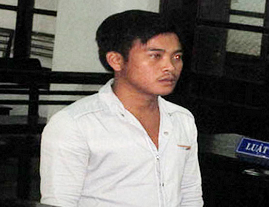 Bị c&aacute;o Khang tại phi&ecirc;n t&ograve;a. ( Ảnh: B&aacute;o CAND).