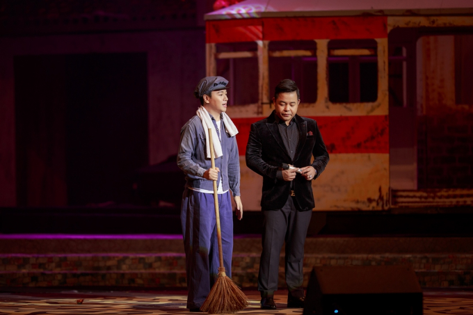 Quang L&ecirc; solo th&agrave;nh c&ocirc;ng những ca kh&uacute;c như Ng&agrave;y buồn, Em l&agrave; tất cả, Chuyện hẹn h&ograve;.