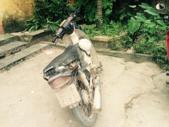 Chiếc xe m&aacute;y hai đối tượng d&ugrave;ng để h&agrave;nh nghề