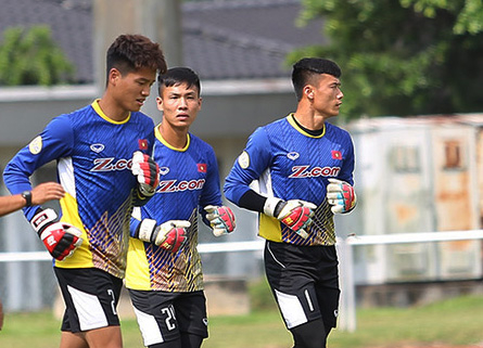 U22 Việt Nam chưa tạo được sự y&ecirc;n t&acirc;m nơi vị tr&iacute; chủ m&ocirc;n (ảnh: An An)