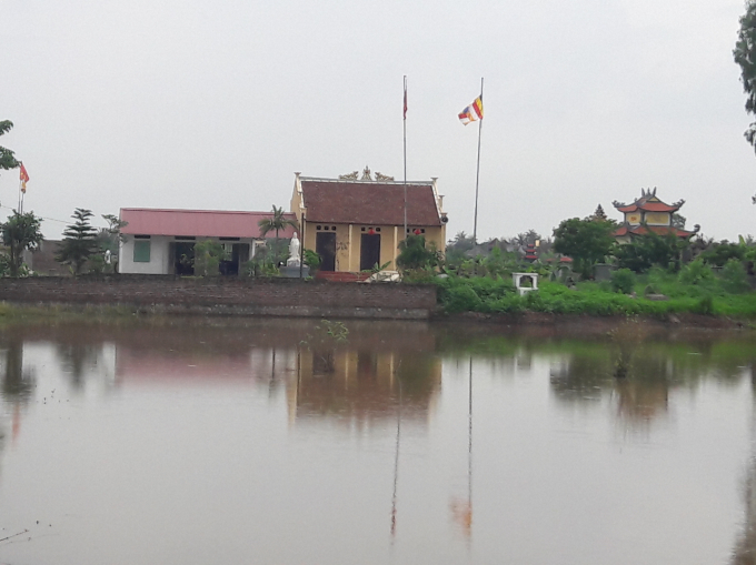 C&aacute;c c&ocirc;ng tr&igrave;nh x&acirc;y dựng tr&ecirc;n đất ch&ugrave;a T&egrave;.