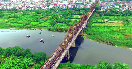 H&agrave; Nội đang tiếp tục tu bổ, n&acirc;ng cấp hệ thống đ&ecirc; ph&ograve;ng chống lũ.