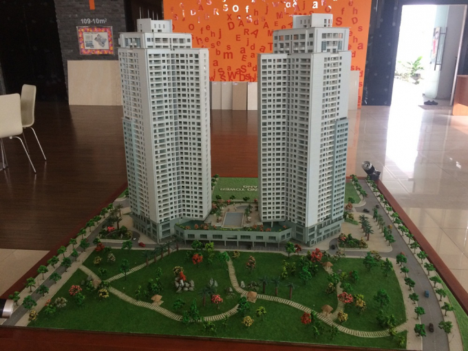 Quy m&ocirc; của dự &aacute;n n&agrave;y bao gồm 2 t&ograve;a th&aacute;p cao 37 tầng (chưa kể 2 tầng hầm) c&oacute; tổng diện t&iacute;ch mặt s&agrave;n x&acirc;y dựng hơn 120.000 m2&nbsp;với tổng vốn đầu tư 90 triệu USD, dự &aacute;n dự kiến sẽ được ho&agrave;n th&agrave;nh v&agrave; đưa v&agrave;o khai th&aacute;c v&agrave;o năm 2010.