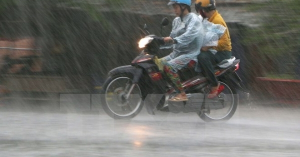 Dự báo thời tiết ngày 16/8: Bắc Bộ tiếp tục có mưa lớn, vùng núi có nguy cơ xảy ra lũ quét