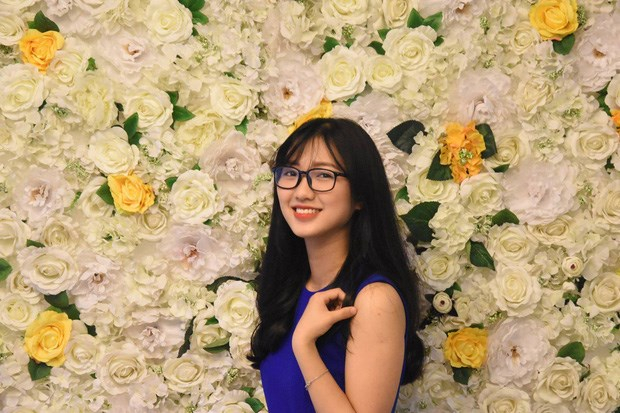 Thanh Mỹ từng l&agrave; nữ sinh c&oacute; th&agrave;nh t&iacute;ch học tập xuất sắc tại trường cấp 3 - chuy&ecirc;n Hạ Long, l&ecirc;n Đại học, Thanh Mỹ lại bảo vệ xuất sắc h&igrave;nh ảnh