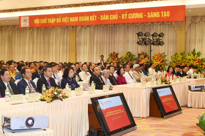 Thủ tướng Nguyễn Xu&acirc;n Ph&uacute;c dự hội nghị.