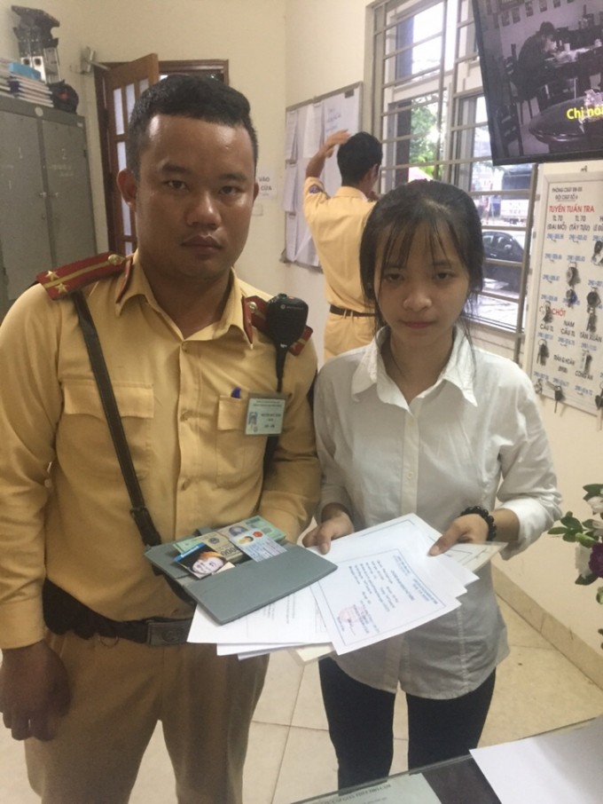 Trung u&yacute; Nguyễn Đức Linh v&agrave; em Phạm Kh&aacute;nh Huyền.