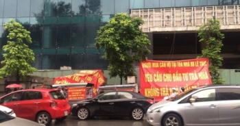 Cư dân 8B Lê Trực: "Nhà chúng tôi đã mua, cho chúng tôi vào ở"