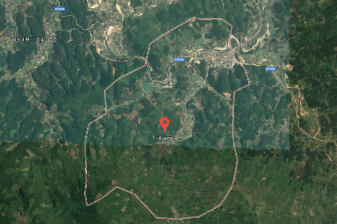 Vụ nổ bom xảy ra tại th&ocirc;n T&agrave; Lương, thị trấn T&ocirc; Hạp, huyện Kh&aacute;nh Sơn.