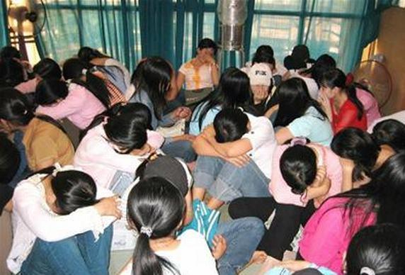 Một số phụ nữ được giải cứu khỏi bọn bu&ocirc;n người( H&igrave;nh mang t&iacute;nh minh họa) Nguồn Internet