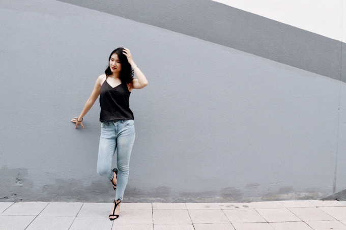 D&agrave;n th&iacute; sinh &ldquo;si&ecirc;u v&ograve;ng 3&rdquo; cạnh tranh tại Hoa hậu Ho&agrave;n vũ Việt Nam 2017