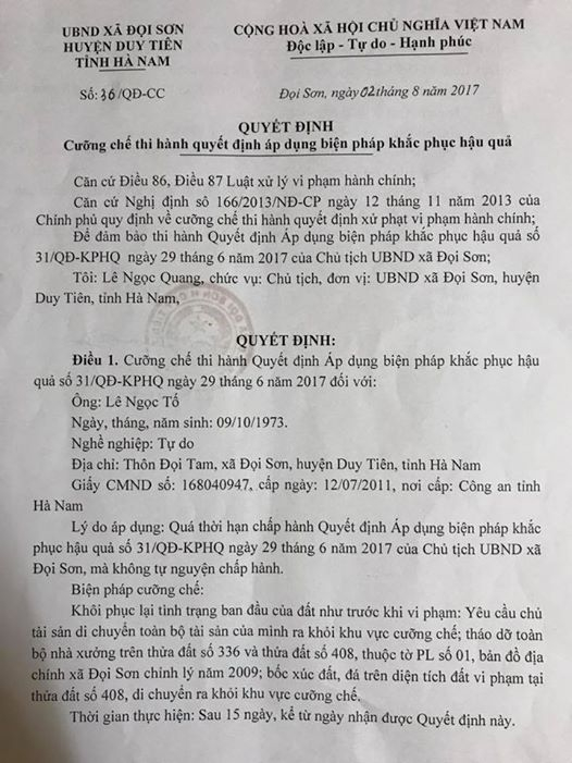Quyết định cưỡng chế do &ocirc;ng L&ecirc; Ngọc Quang - Chủ tịch UBND x&atilde; Đọi Sơn k&yacute;.