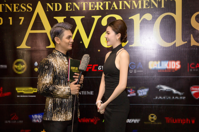 Hoa hậu Ngọc Duy&ecirc;n diện đầm sexy khoe lưng ong nuột n&agrave;