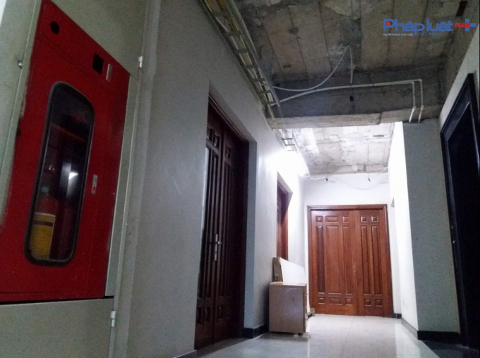 &nbsp;C&ocirc;ng tr&igrave;nh vẫn đang thi c&ocirc;ng v&agrave; chưa được nghiệm thu về PCCC theo quy định.